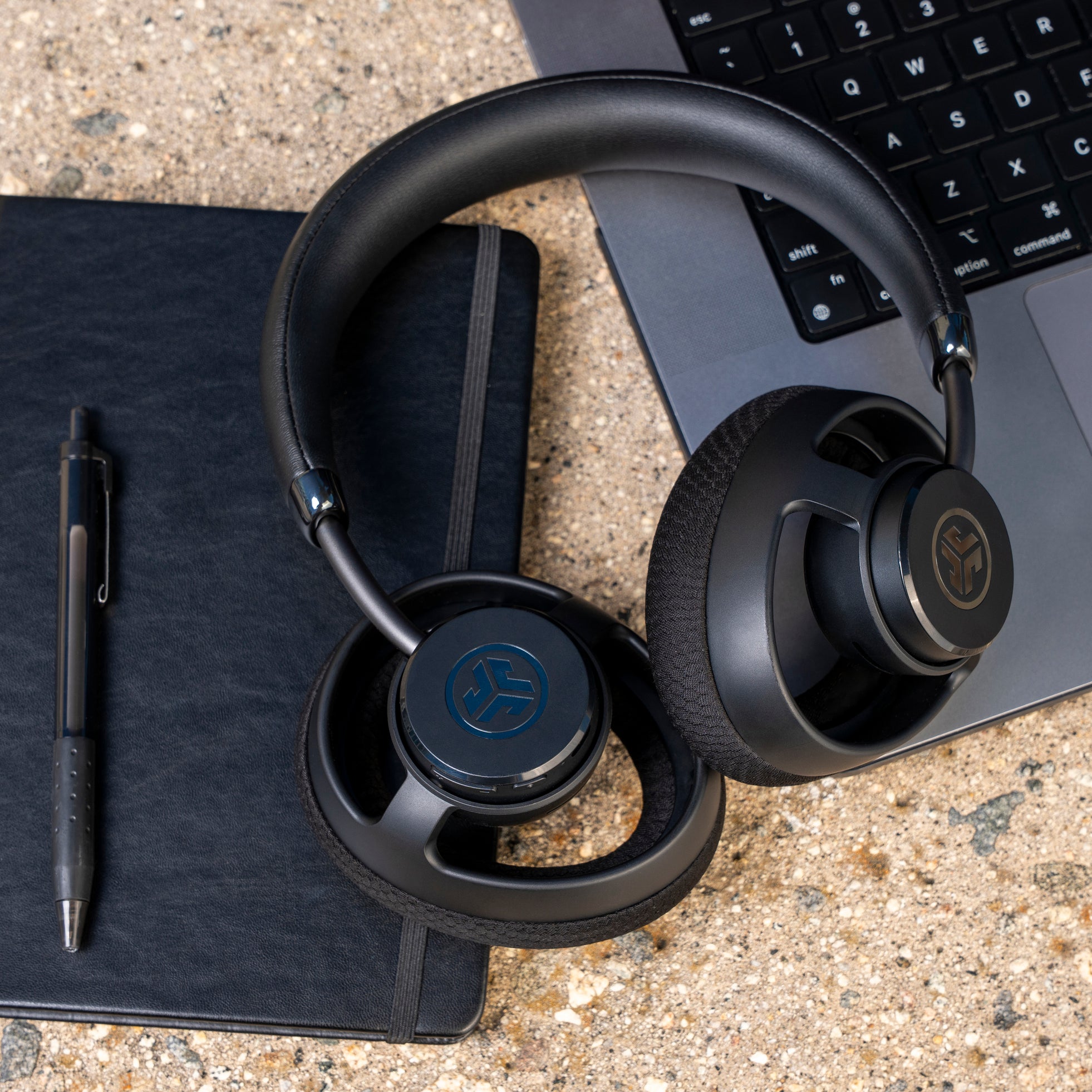 JLab、AmazonスマイルSALEでワイヤレスイヤホンやキッズヘッドホンなど全22製品を最大30%OFFで販売｜AmazonスマイルSALEの主なセール対象製品