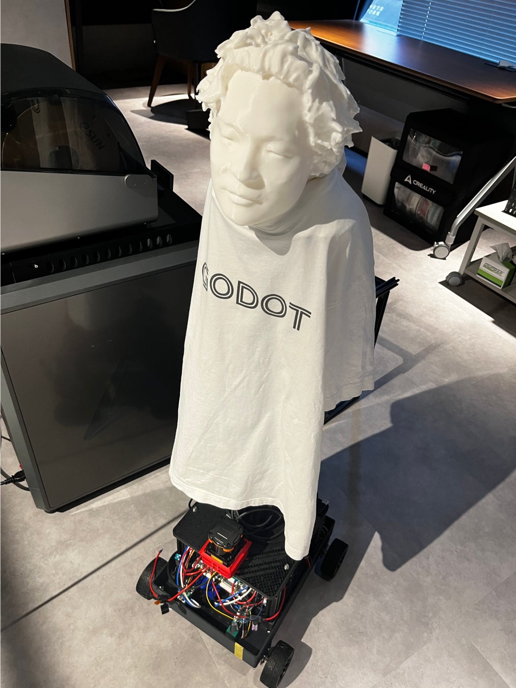 自社開発の4輪駆動走行ロボット