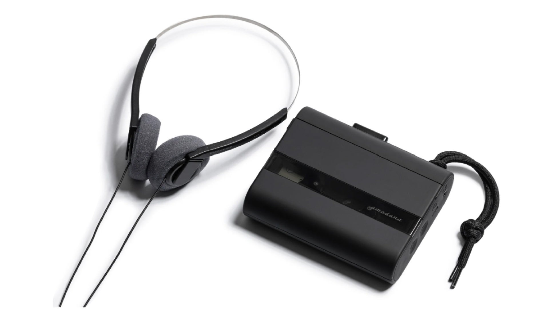 amadana、スモークパネルを採用したポータブルカセットプレーヤー「CP10」を9月3日に発売｜発売記念キャンペーンと割引クーポン（4枚目）
