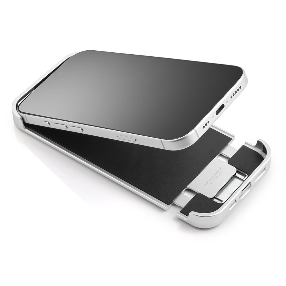 下部パーツをスライドさせてスマートフォンを挿入する工程