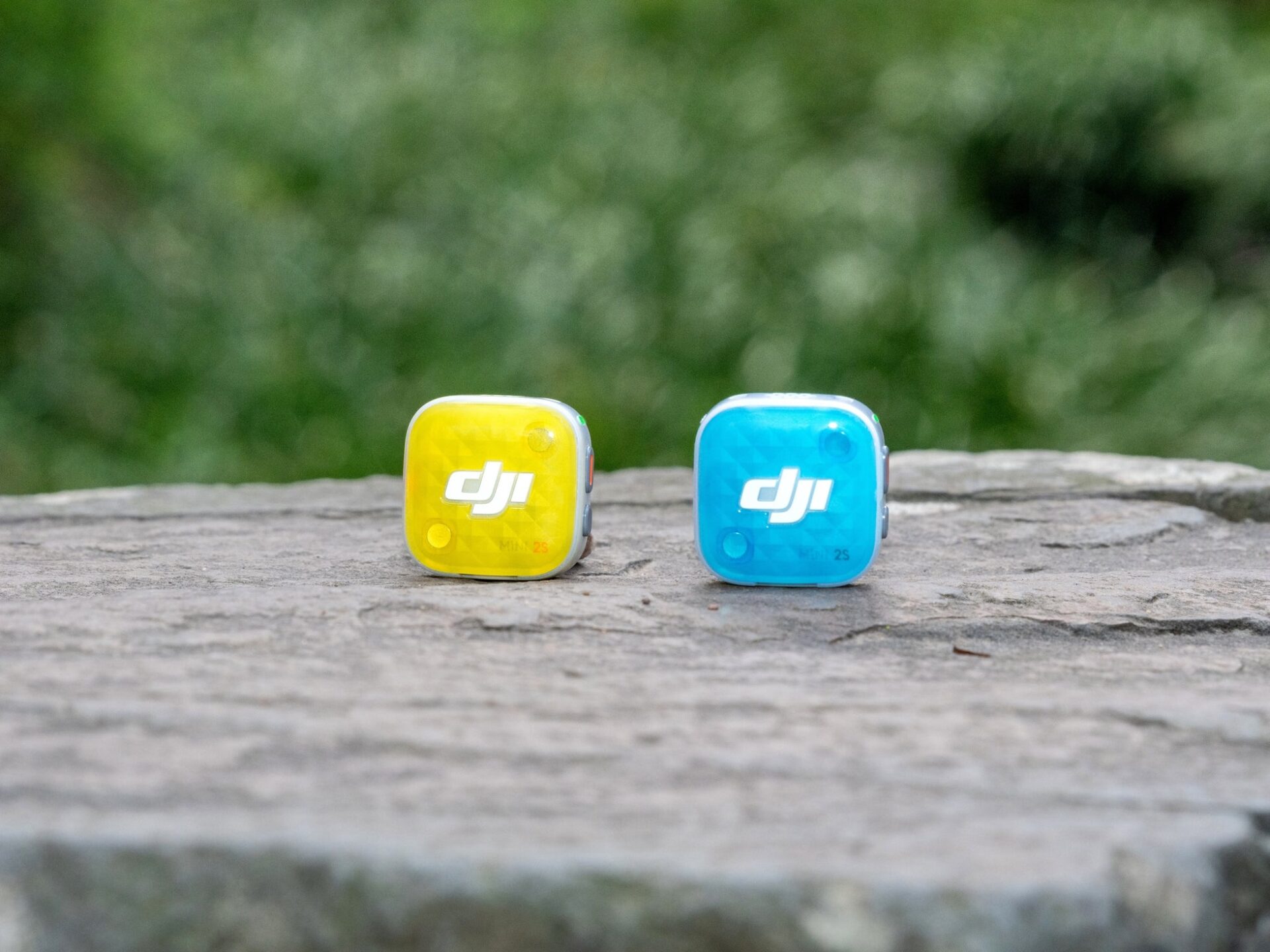 DJI、最長28時間の内部録音とAIノイズキャンセリングに対応した「DJI Mic Mini 2S」を発売｜取扱サイト