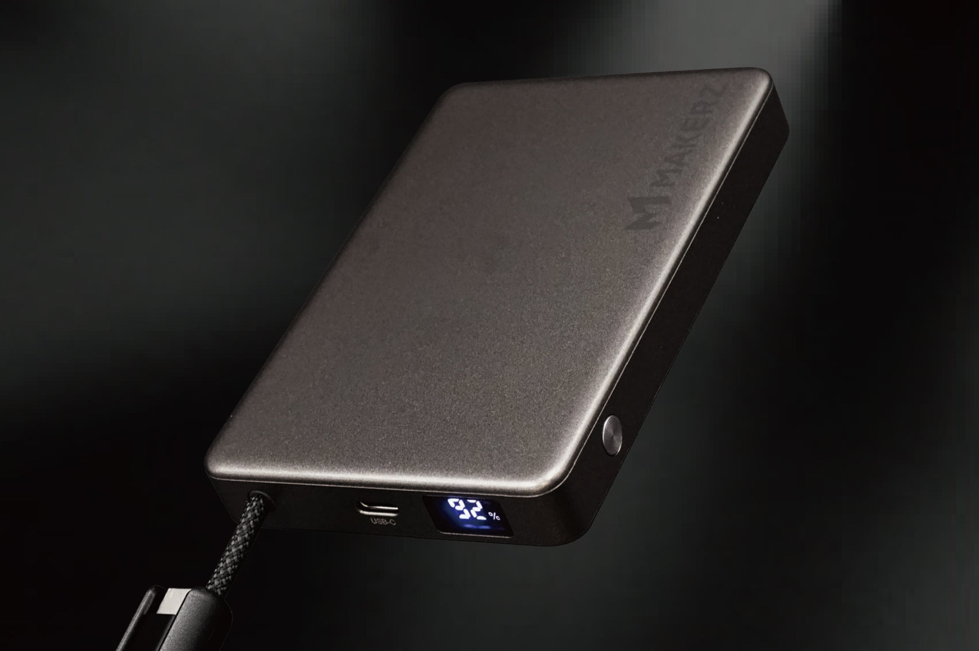 メイカーズ、半固体モバイルバッテリー『SOLIDZ Power Bank』の法人向けまとめ割を開始｜極めて発火しにくい半固体電池の特長