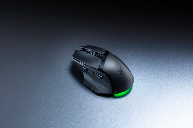 Razer、エルゴノミックRGBゲーミングマウス「Basilisk V4」シリーズを発表|価格と販売情報(2枚目)