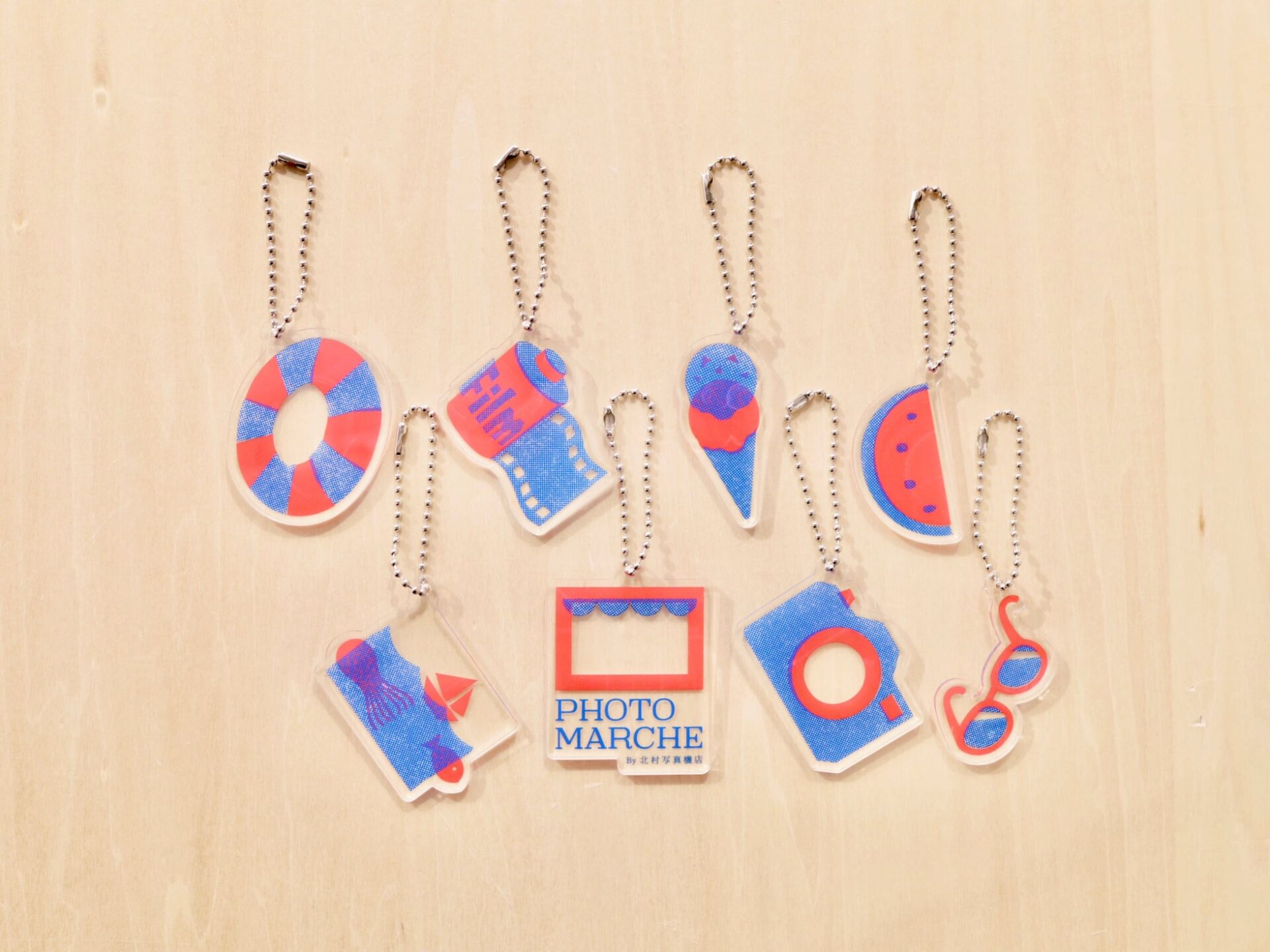 カメラのキタムラ、 PHOTO MARCHE By 北村写真機店で「夏のわくわくガチャガチャまつり」を開催｜取扱サイト