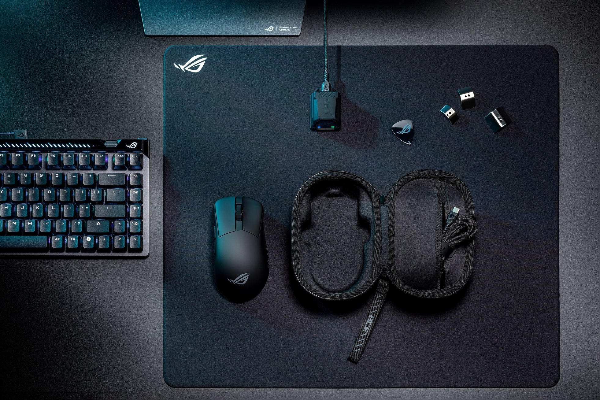 ASUS、競技向け「ROG Ace Collection」4製品の国内展開を発表|スポーツ科学に基づいて設計されたeスポーツ向けマウス「ROG Gladius IV Ace」(6枚目)