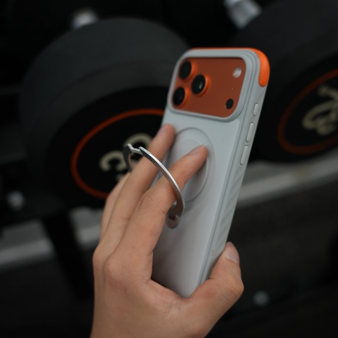 TORRAS、独自グリップと3.66m落下耐性を備えたiPhoneケース「Ostand Q3 Rugg」を発売（2枚目）
