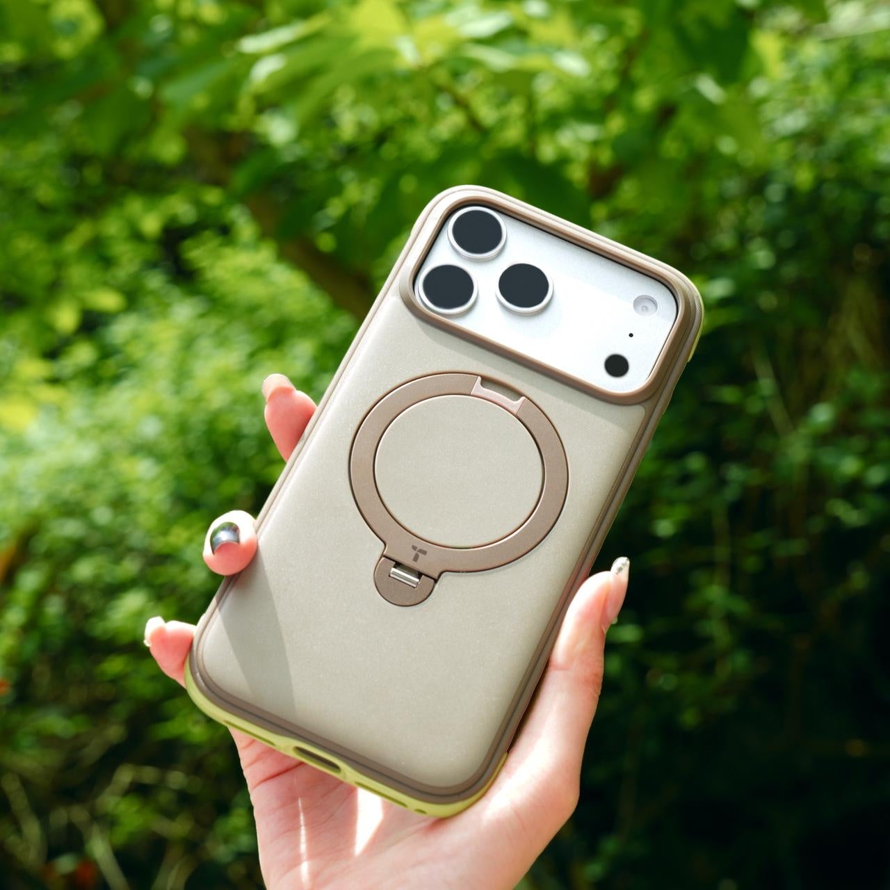TORRAS、独自グリップと3.66m落下耐性を備えたiPhoneケース「Ostand Q3 Rugg」を発売