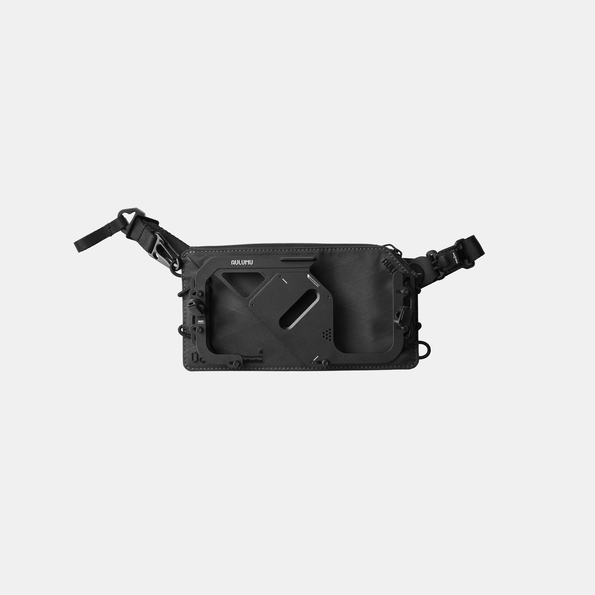 AULUMU、マグネットマウントを備えたスリングバッグ新シリーズ「B01 / B02」を日本国内で発売｜B02 Urban Transit スマホ スリングバッグの製品仕様（4枚目）