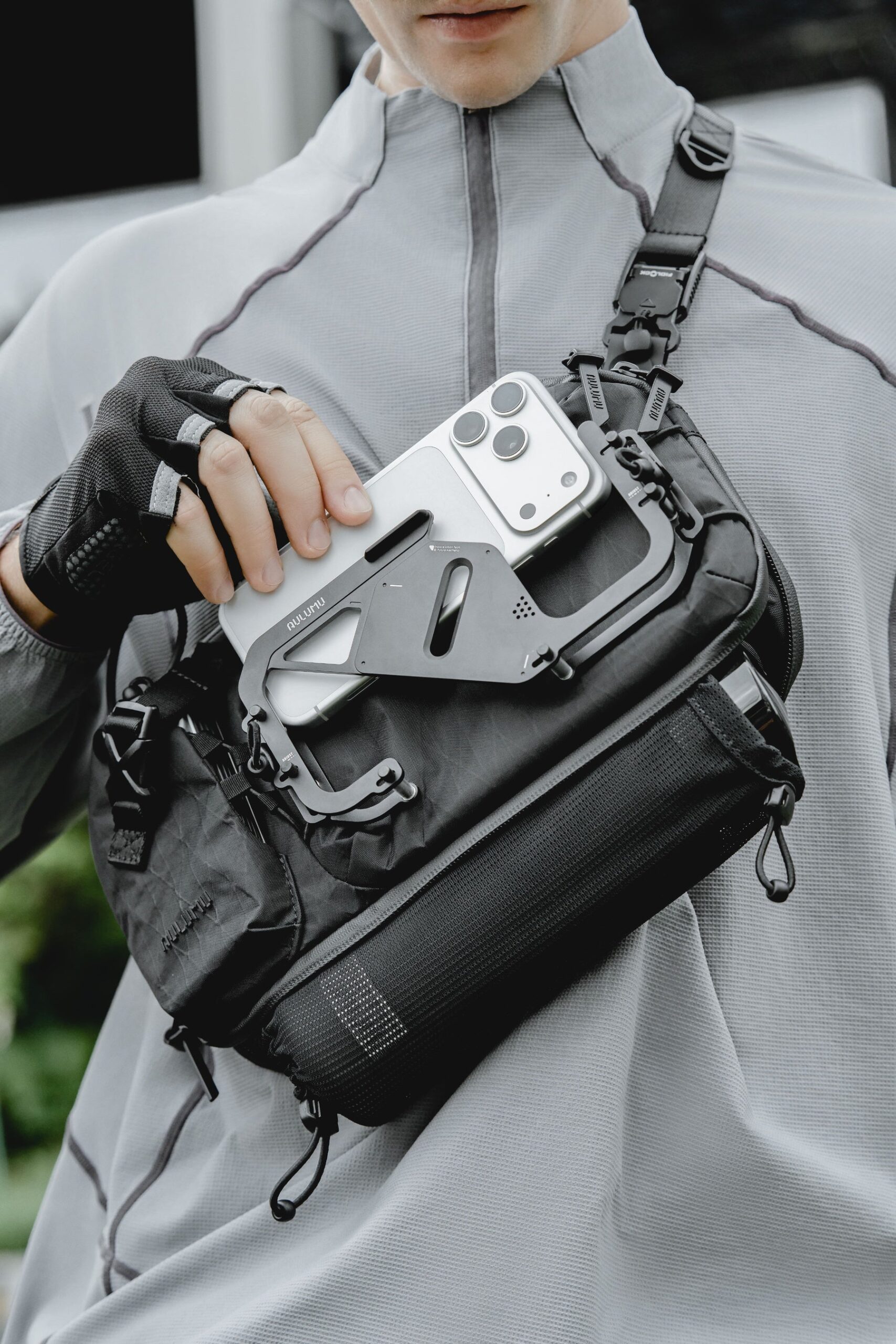 AULUMU、マグネットマウントを備えたスリングバッグ新シリーズ「B01 / B02」を日本国内で発売｜B02 Urban Transit スマホ スリングバッグの製品仕様（8枚目）