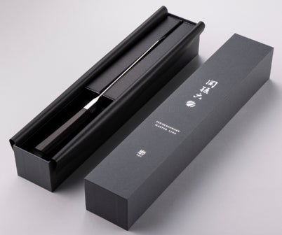 貝印、包丁シリーズ「関孫六」最高峰マスターライン第2弾「磨」を発売｜日本刀の刀箱から着想を得たパッケージ（6枚目）