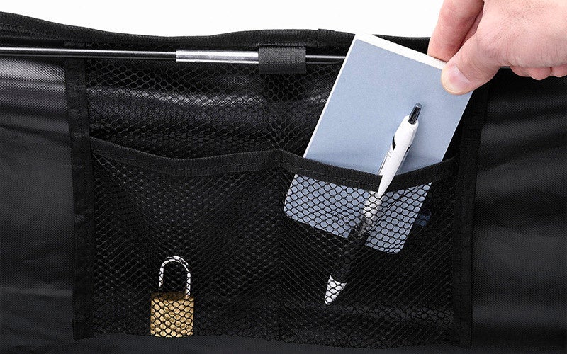 エレコム、雨風や盗難から荷物を守る大容量85Lサイズの置配ボックスを発売｜取扱サイト