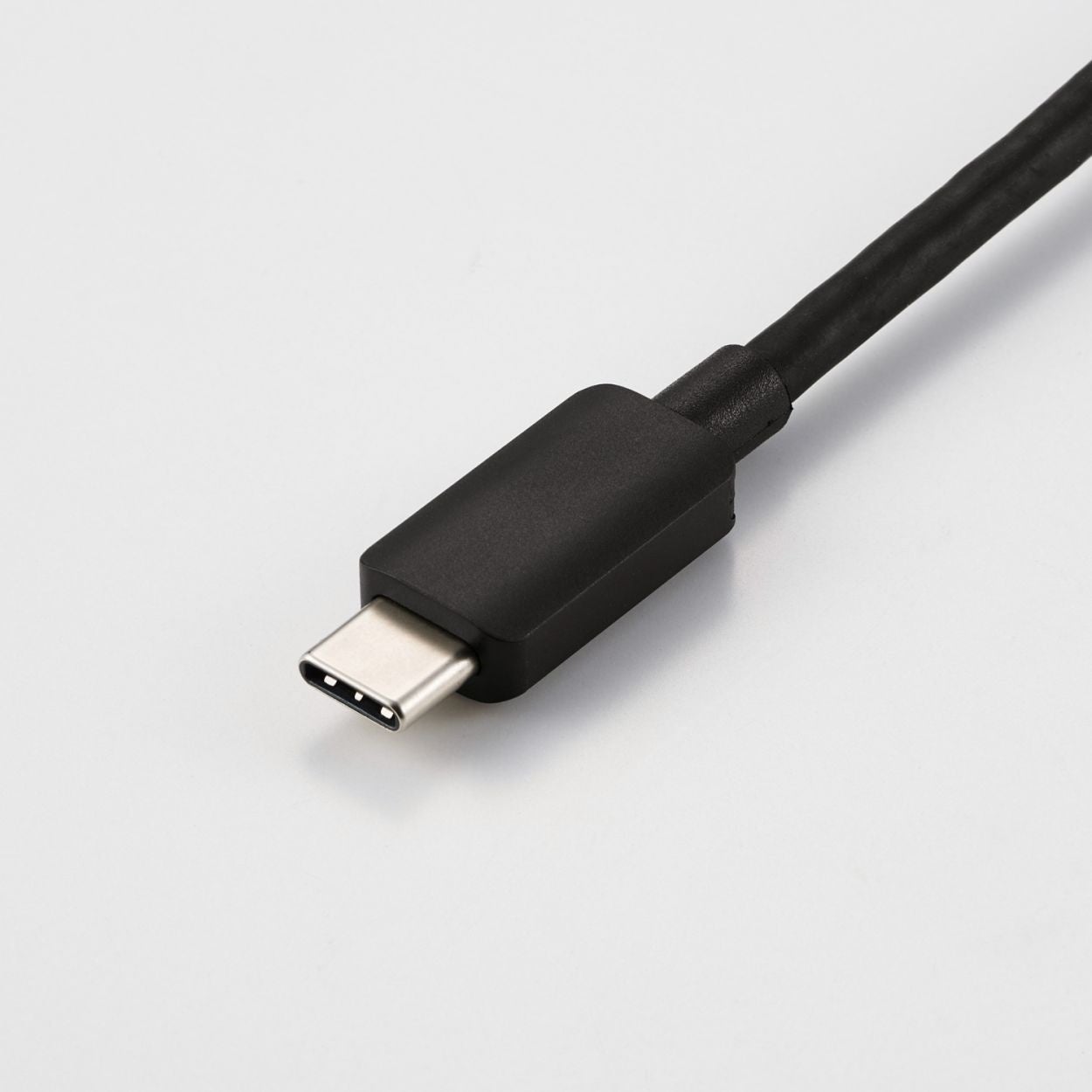 エレコム、最大3画面表示に対応するUSB Type-C用HDMI映像変換アダプターを発売｜取扱サイト
