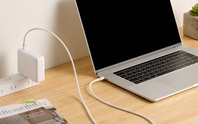 エレコム、手触りがよく絡みにくいシリコン素材を採用したUSB Power Delivery EPR 240W対応のUSB Type-Cケーブルを8月下旬に発売｜製品の主な仕様と価格（2枚目）