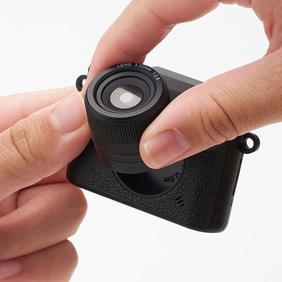 エレコム、ディスプレイを見ながら自撮りができるセルフィーミニカメラを2026年9月上旬に発売｜製品ラインアップと価格（4枚目）