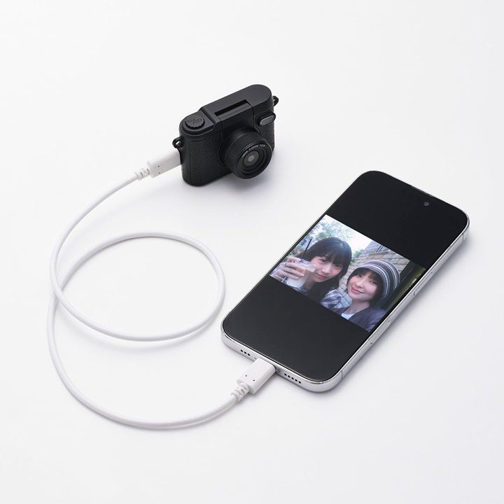 エレコム、ディスプレイを見ながら自撮りができるセルフィーミニカメラを2026年9月上旬に発売｜製品ラインアップと価格（7枚目）