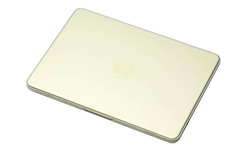 エレコム、MacBook Neo専用設計のマットクリアハードシェルカバーを発売｜安定した使用感と放熱性を高める構造