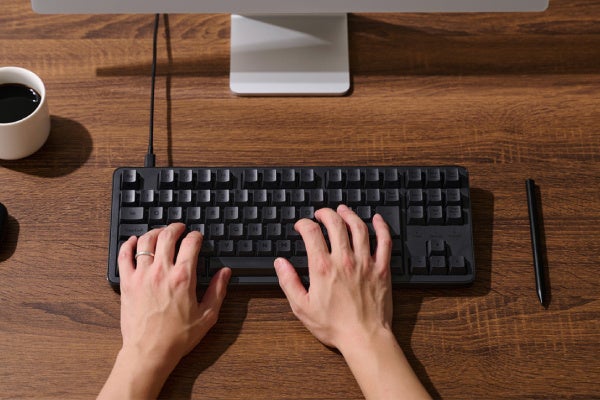 エレコム、軽やかな打鍵感を実現したメカニカルキーボード「Leggero」4機種を10月上旬より発売 - 画像2