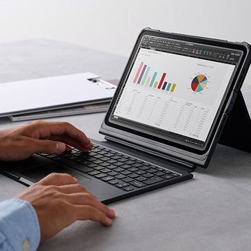 エレコム、無段階スタンドやバックライトを搭載したiPad用ケース付きキーボード「TouchBook Smart」を発売