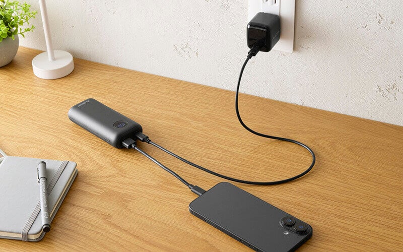 エレコム、リン酸鉄リチウムイオン電池を搭載した安全性重視のモバイルバッテリー3モデルを発売
