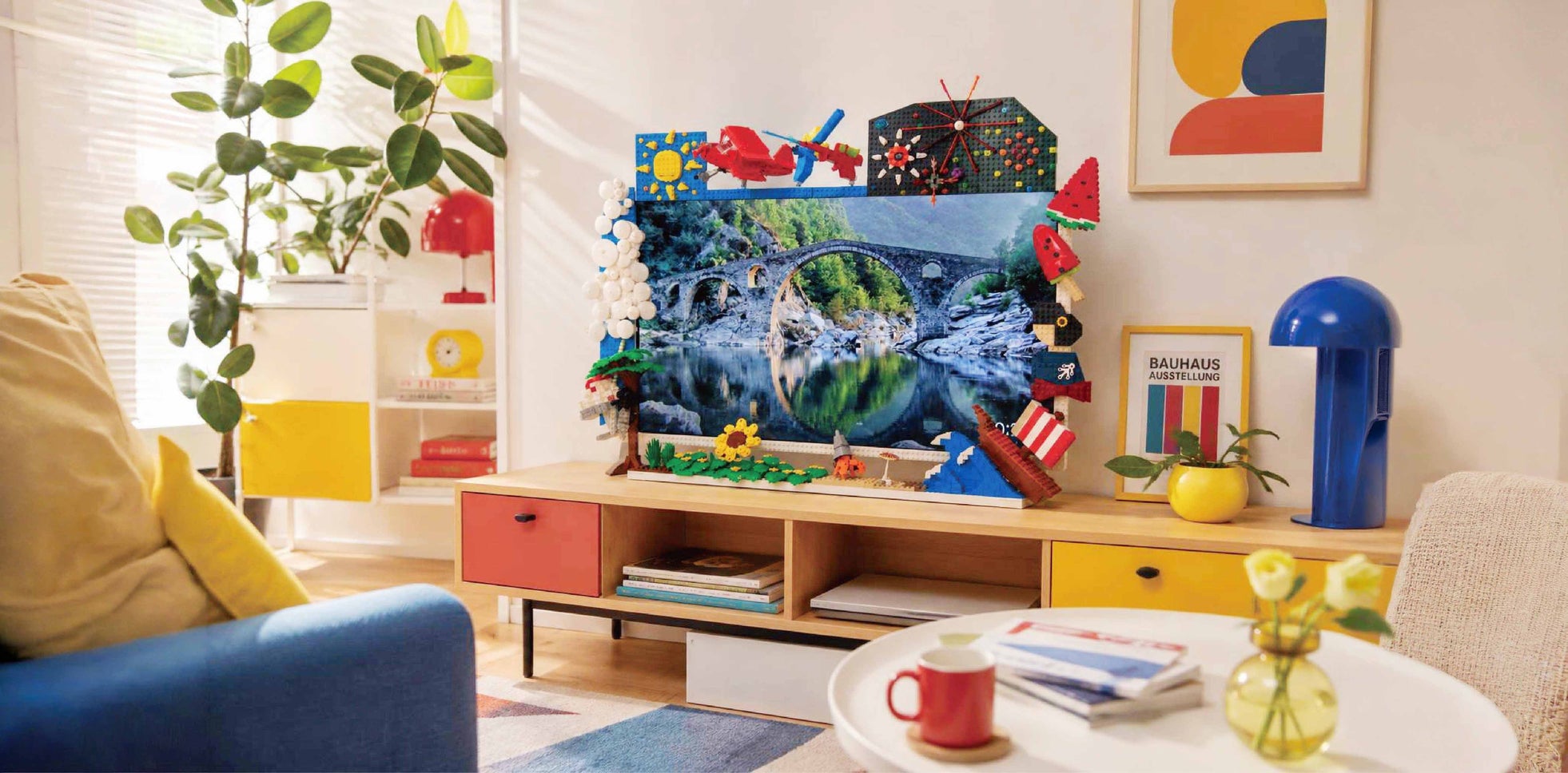 ドウシシャ、ブロックでデコレーションできる32v型チューナーレステレビ「ORION DECORA Style TV」を発売｜主なスペックと商品概要