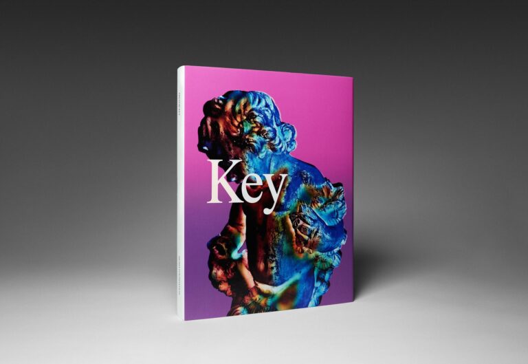 シグマ財団、写真集『Trevor Key』の日本国内発売日を2026年8月31日に決定