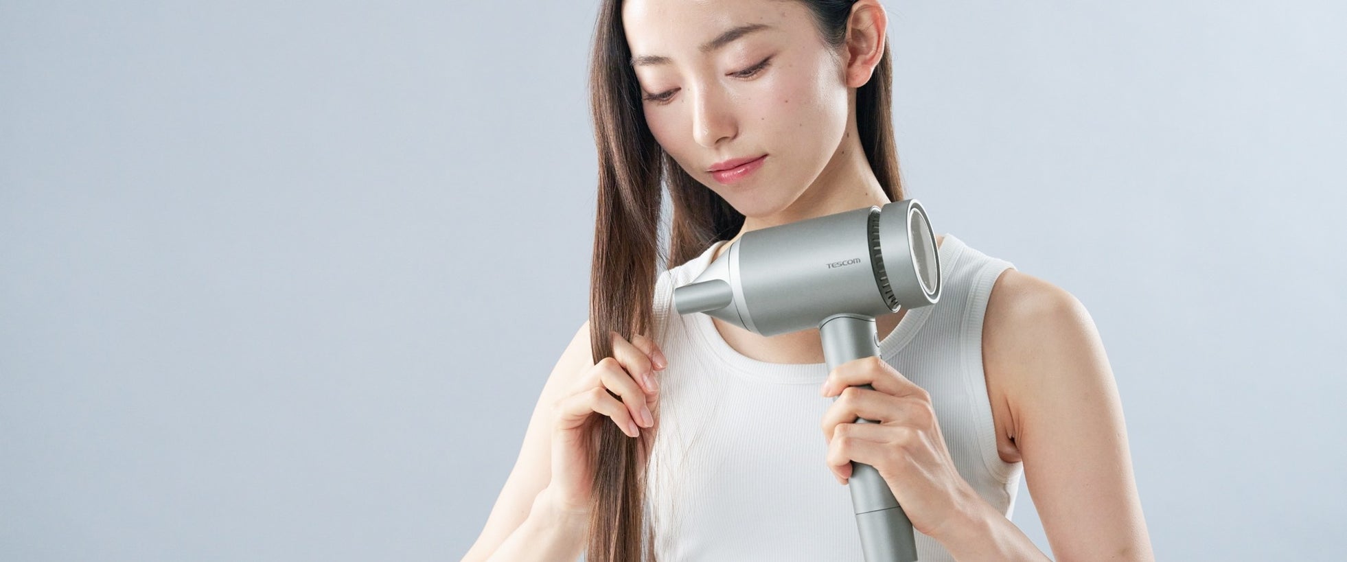 テスコム、約9時間うるおいが続く「モイスチャーイオン ヘアドライヤー TDX400A」を9月上旬に発売｜使いやすさを追求したデザインと機能（4枚目）