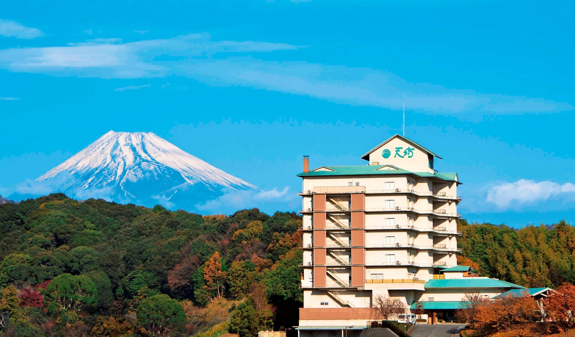 GROOVE X、静岡県伊豆の国市で1泊2日ホテル貸切の『LOVOT』オフ会ツアーを2026年9月に実施｜取扱サイト