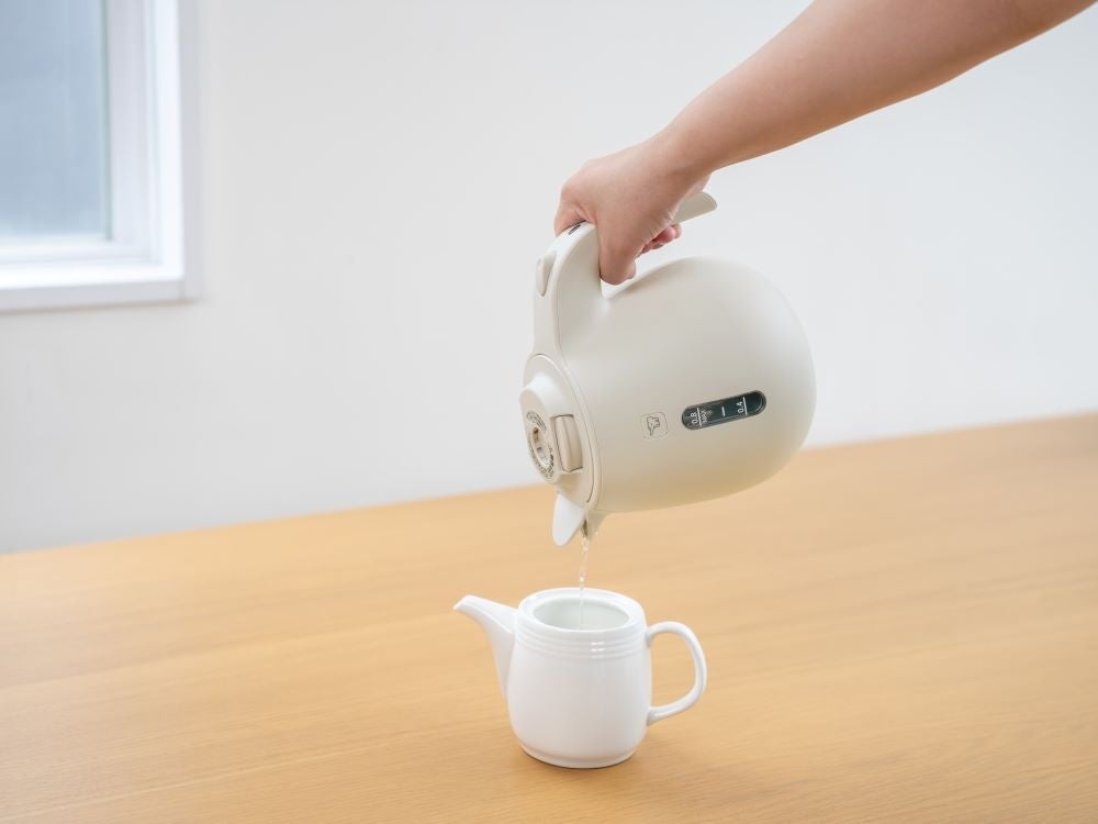 象印マホービン、お湯を最後まで注ぎやすい新構造を採用した電気ケトル（CK-JA型）を発売｜象印の6つの安全設計と主な機能