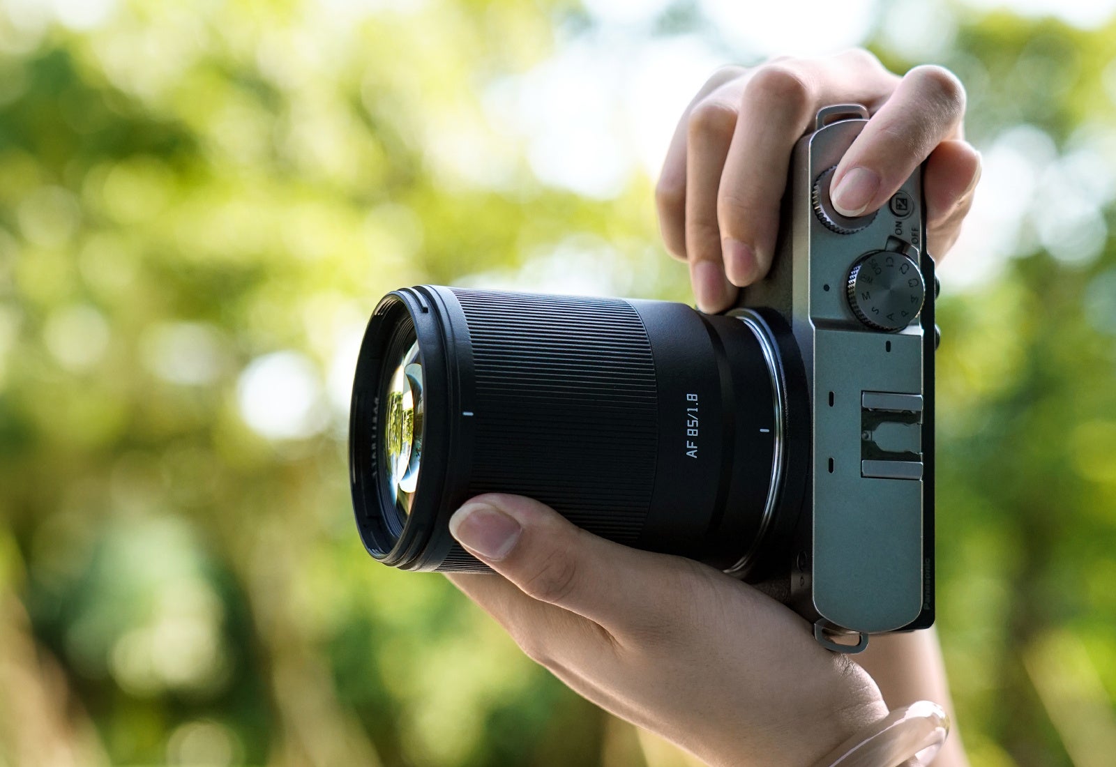 外観カスタムが楽しめるLマウント用中望遠レンズ「TTArtisan Neo AF 85mm f/1.8」発売