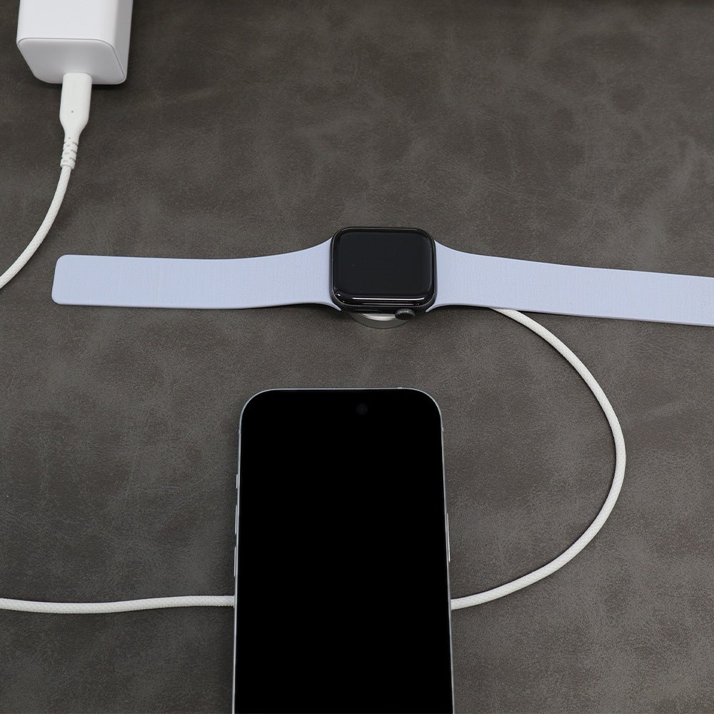 オウルテック、スマホとApple Watchを同時充電できるQi2対応ワイヤレス充電器「OWL-MW07シリーズ」を発売|2台の充電器とケーブルを1本にまとめる仕様と特長