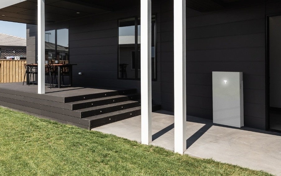 ヤマダデンキ、テスラの家庭用蓄電池「Powerwall 3」の販売を開始|国や自治体の補助金制度への対応