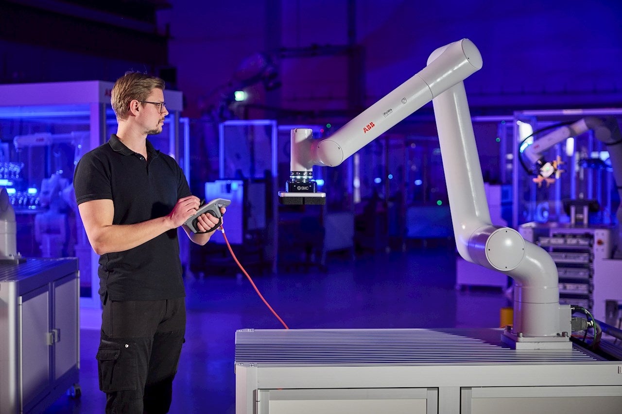 ABB Robotics、高速動作が可能な協働ロボット「PoWa」を発表 - 画像4