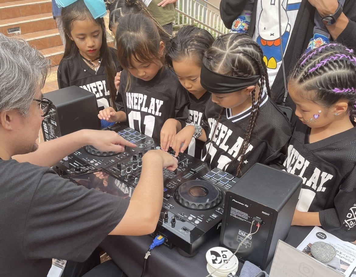 AlphaTheta、YOXO FESTIVAL 2026にDJ体験ブースを出展 - 画像2