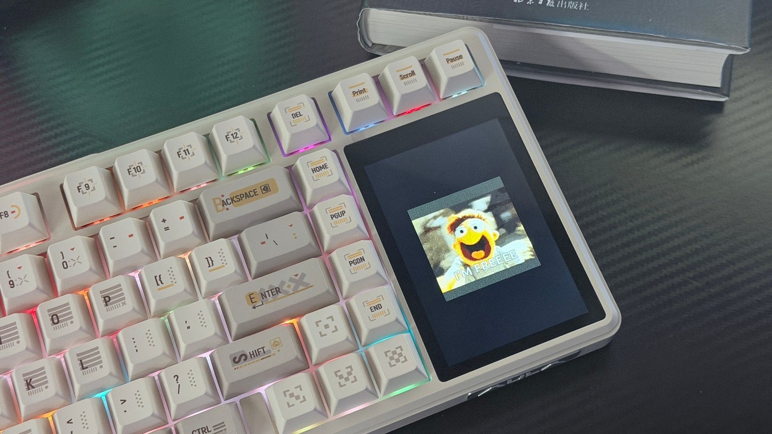 AULA、3.98インチ液晶搭載のメカニカルキーボード「L99」を発売 - 画像4