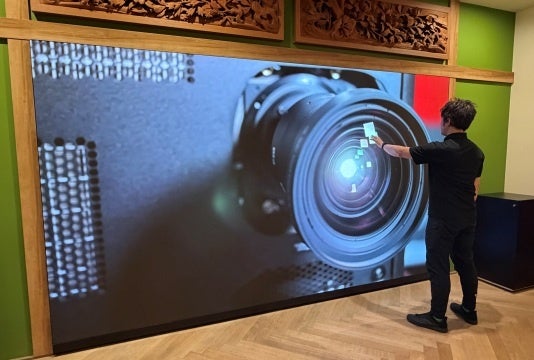 オーラス、六本木ARECに163インチの住宅用LEDウォールを導入 - 画像1