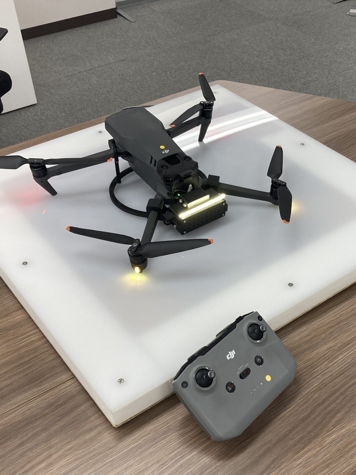 ビー・アンド・プラス、ワイヤレス充電対応のレール型ロボット検証セットを発売 - 画像18