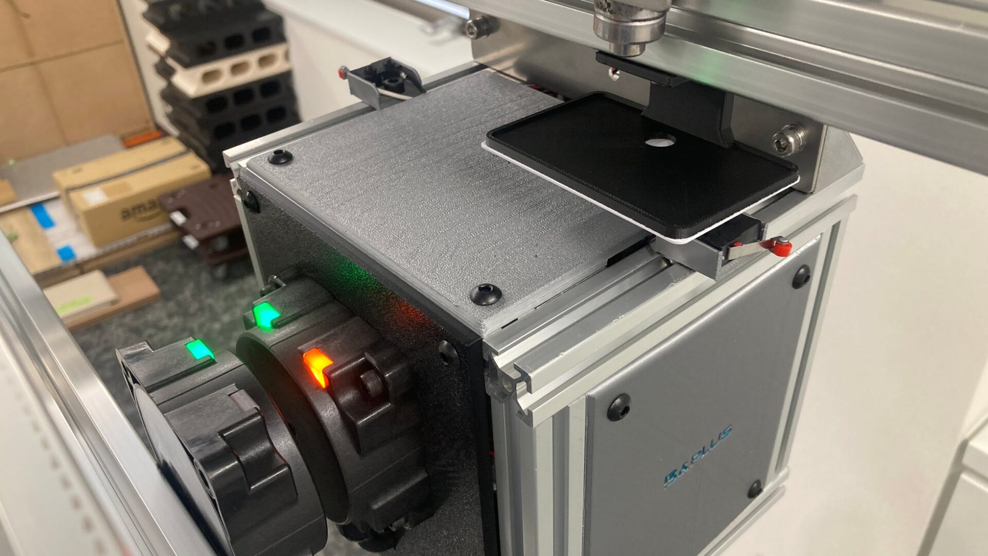 ビー・アンド・プラス、ワイヤレス充電対応のレール型ロボット検証セットを発売 - 画像6