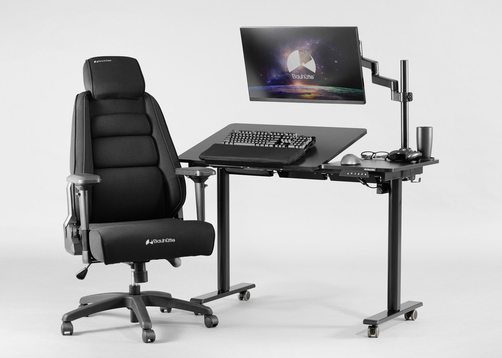 Bauhutte、電動昇降・チルト機構・水平天板を搭載したデスクを発売 - 画像2