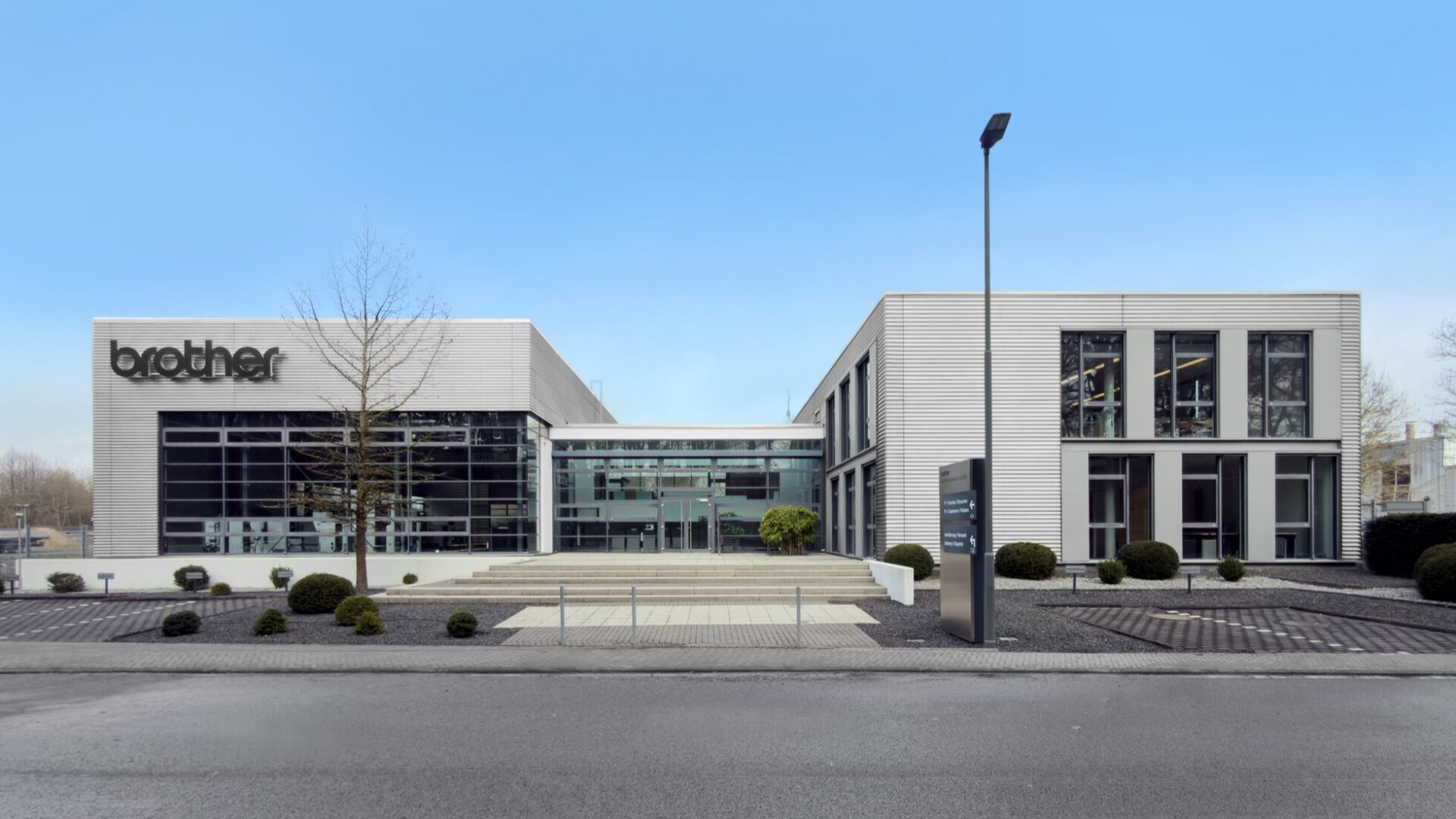 ブラザー、フランクフルトの工作機械テクノロジーセンターを拡張移転 - 画像1