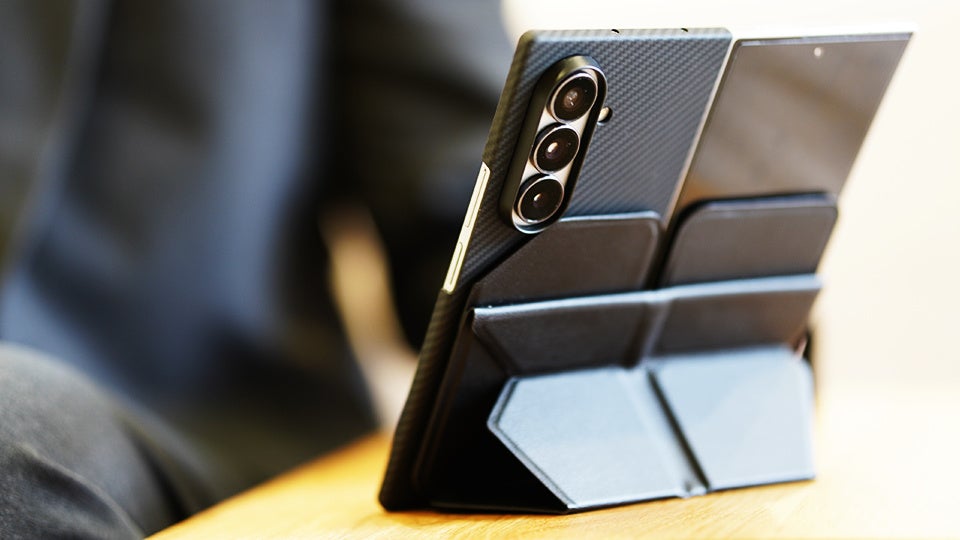 MagSafe対応グリップスタンド「Butterfly HOLD」、折りたたみスマホに最適設計で予約販売開始 - 画像6