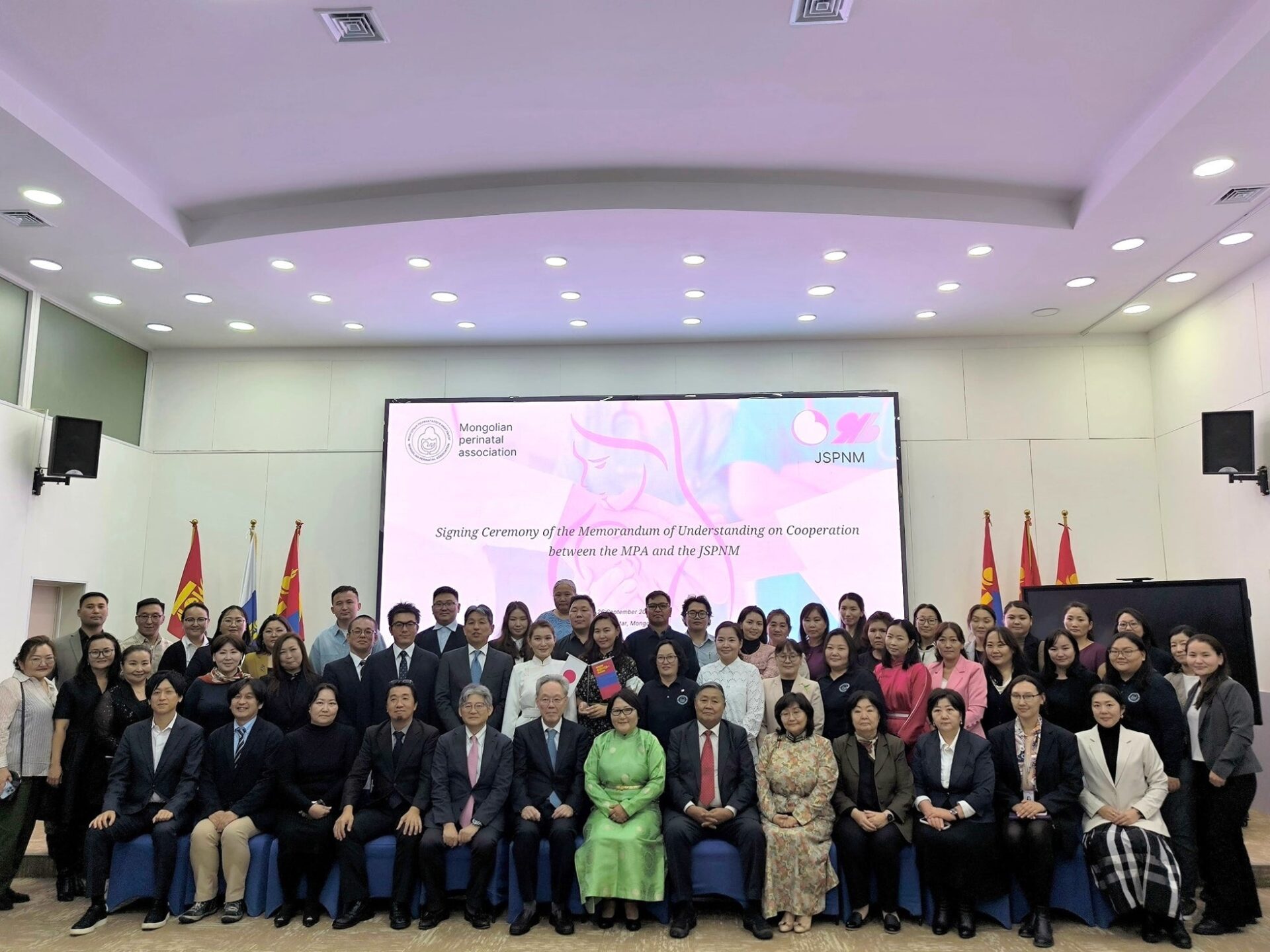 エレコムの「Buy One, Give One」途上国に25台寄贈 - 画像2