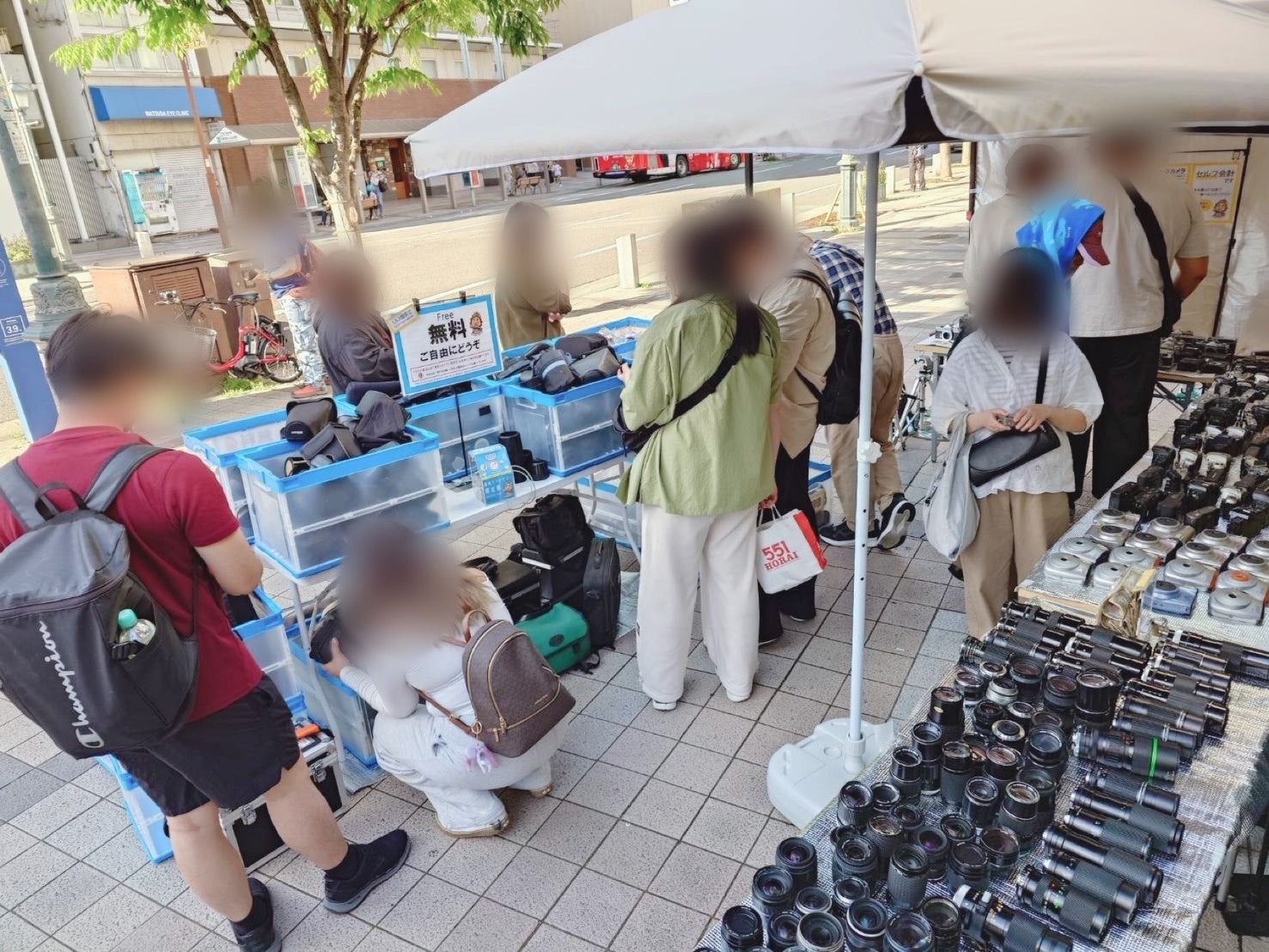 カメライオン、近鉄百貨店四日市店でカメラ買取イベントを初開催 - 画像3