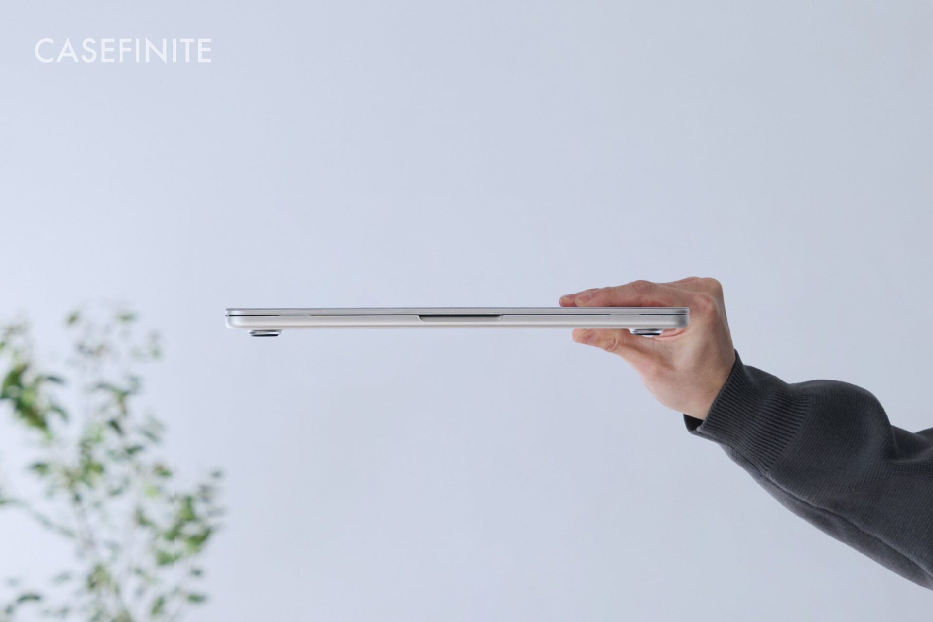 CASEFINITE、「THE FROST AIR」よりMacBook Air / Pro対応ケースを発売 - 画像1