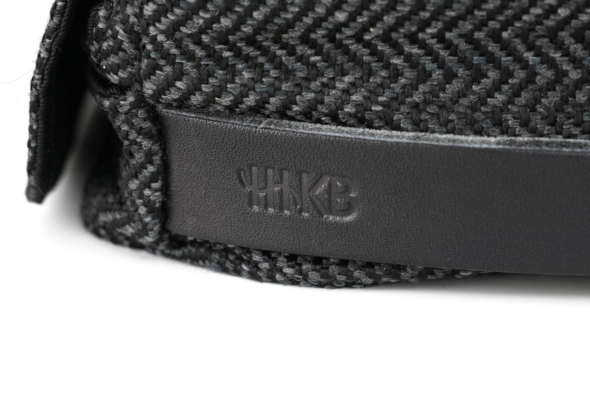 PFU、超小型デスク「デスクエニウェア2」を発売。HHKB対応モデルも - 画像3