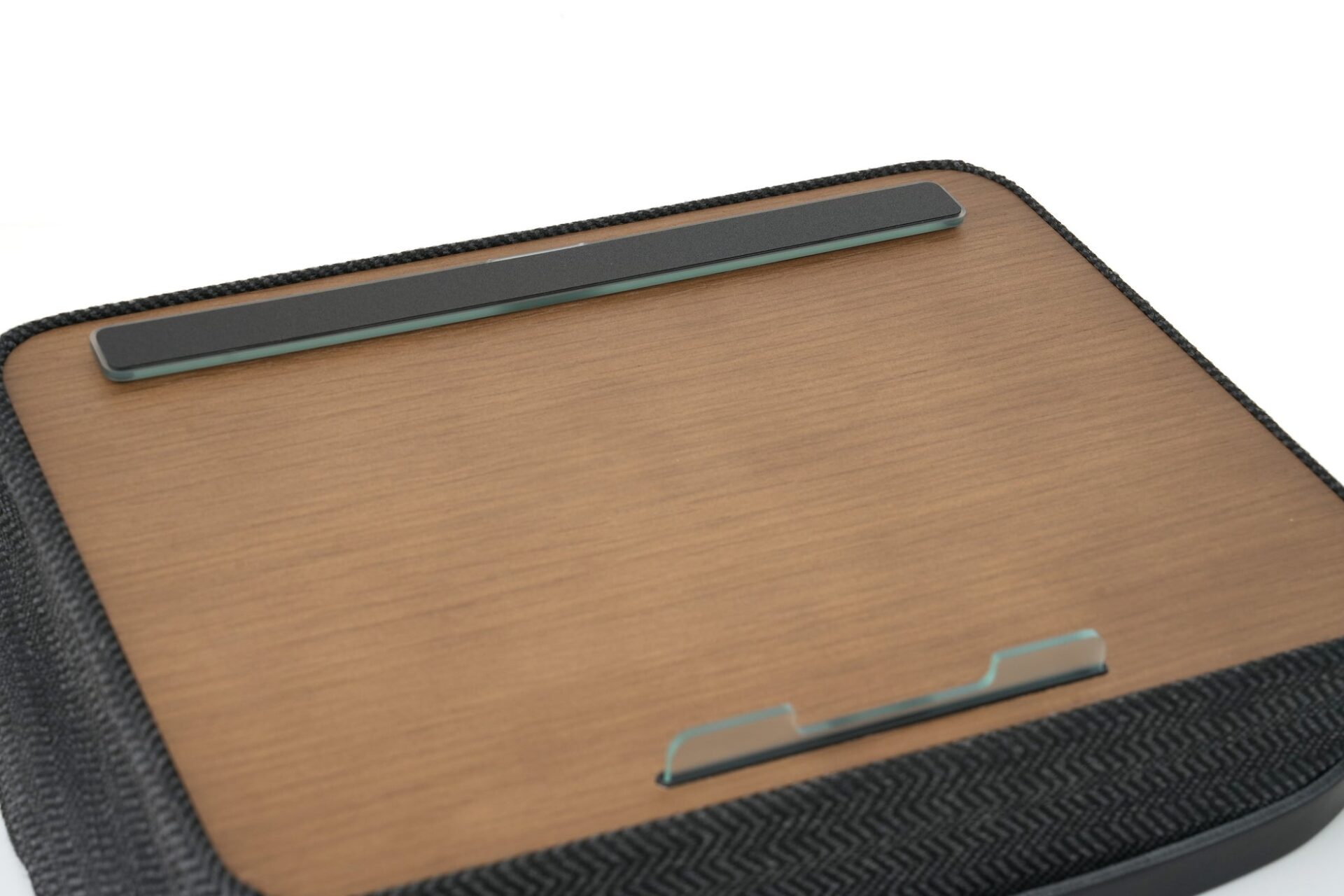 PFU、超小型デスク「デスクエニウェア2」を発売。HHKB対応モデルも - 画像4