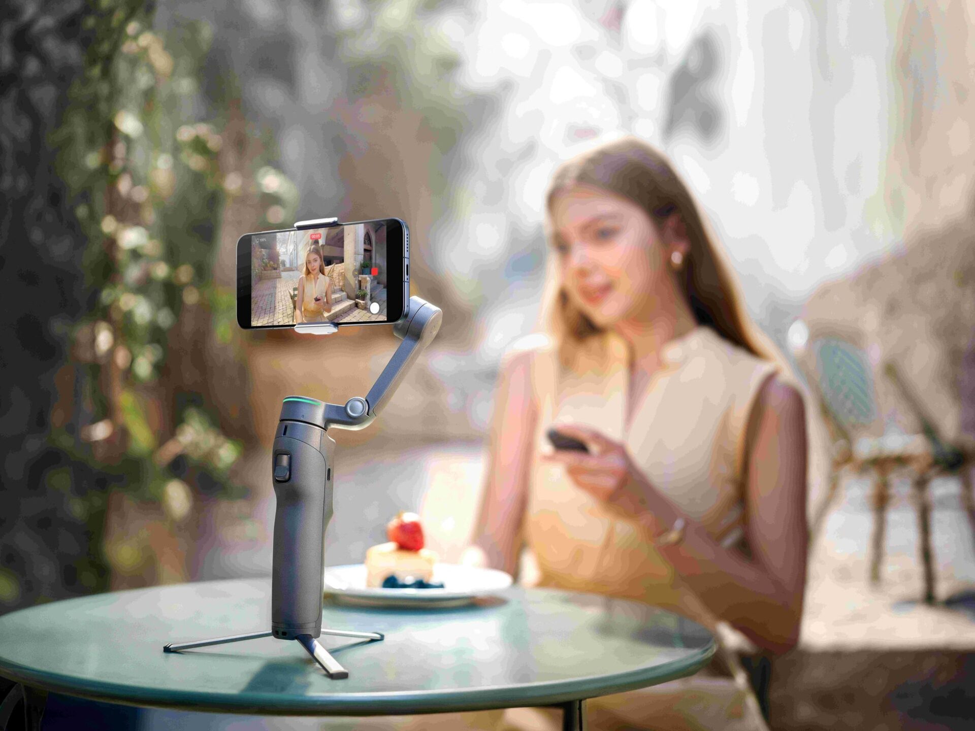 セキド、遠隔操作対応のスマホ用ジンバル「DJI Osmo Mobile 8P」を発売 - 画像4