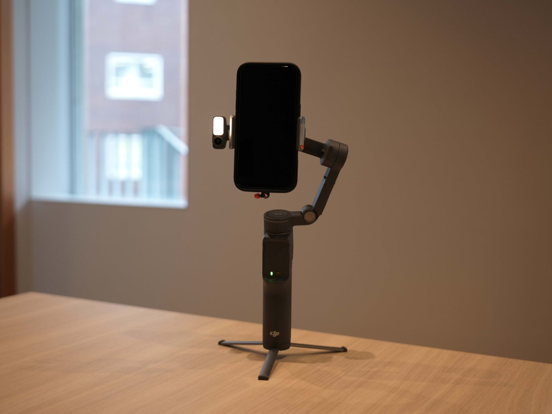 セキド、遠隔操作対応のスマホ用ジンバル「DJI Osmo Mobile 8P」を発売 - 画像9