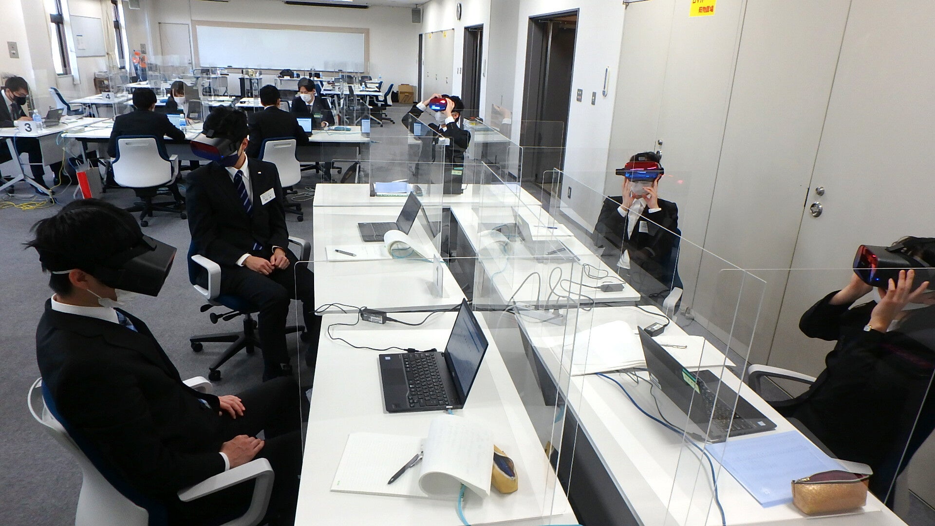 DPVR、法人向け一体型VRヘッドセット「P1 Max」の展開を強化 - 画像3