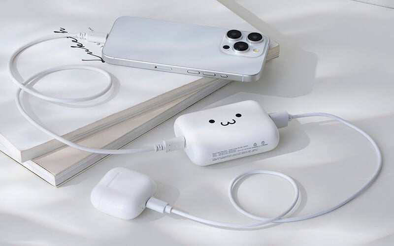 エレコム、カードサイズで残量表示に対応したモバイルバッテリー発売 - 画像2