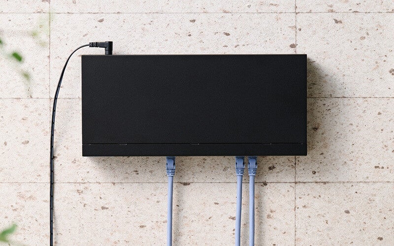 エレコム、ファンレス設計の10Gマルチギガ対応スイッチ2モデルを発売|主な製品仕様とラインアップ